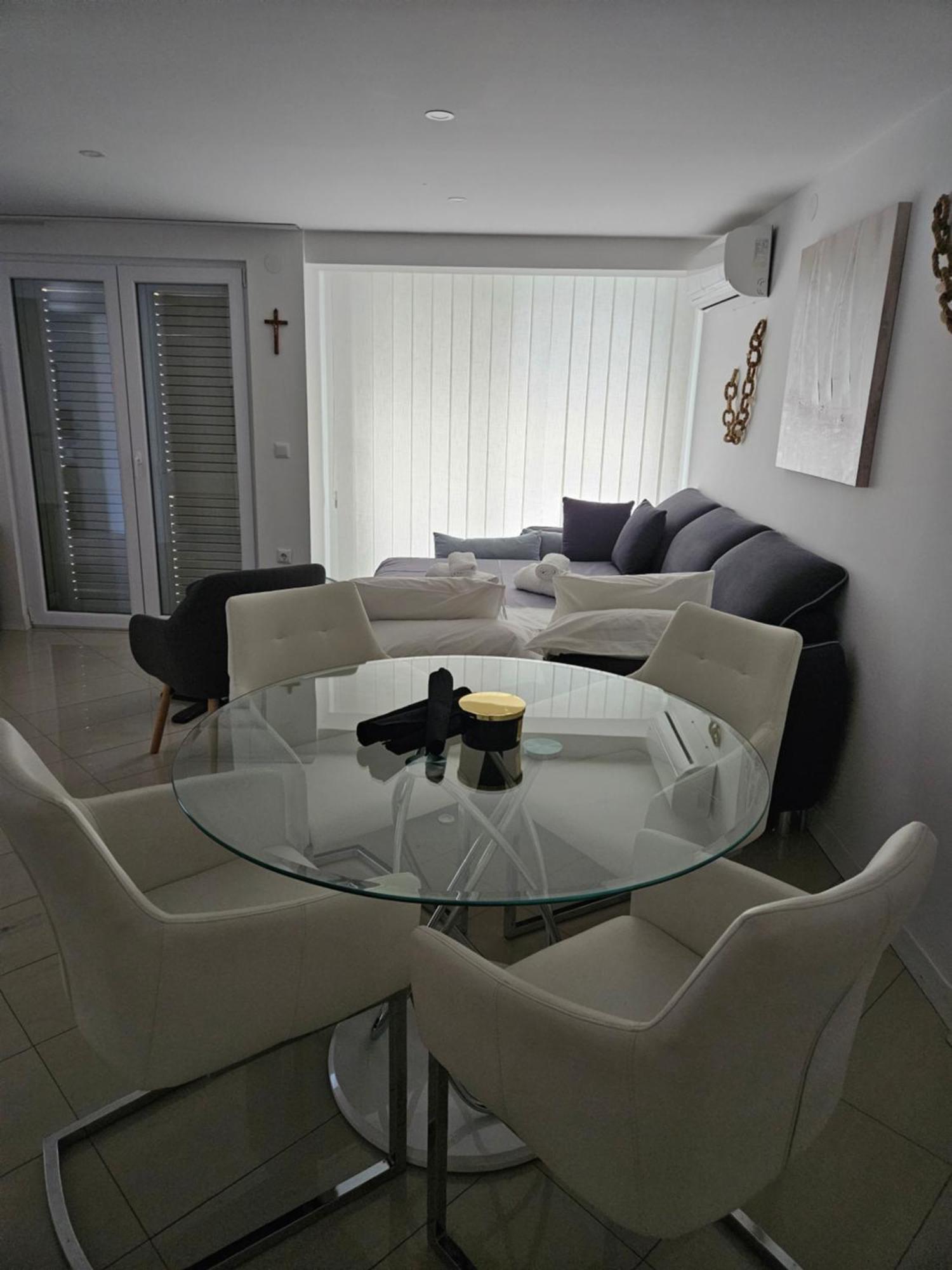 Apartman Stella Рованьска Екстер'єр фото