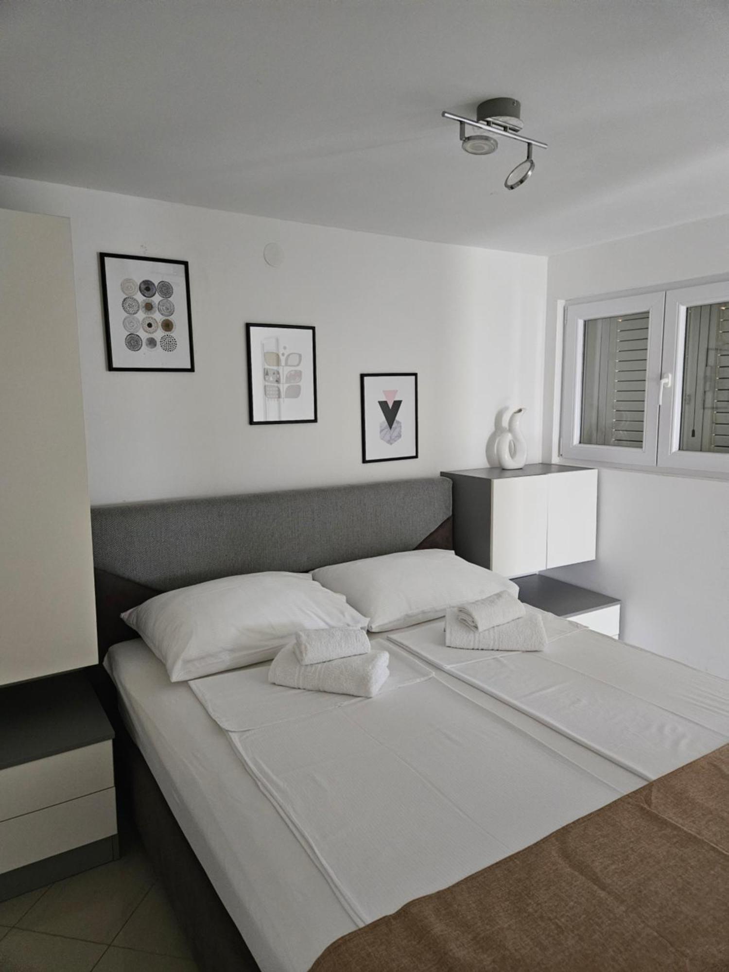 Apartman Stella Рованьска Екстер'єр фото